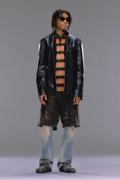 Look 33